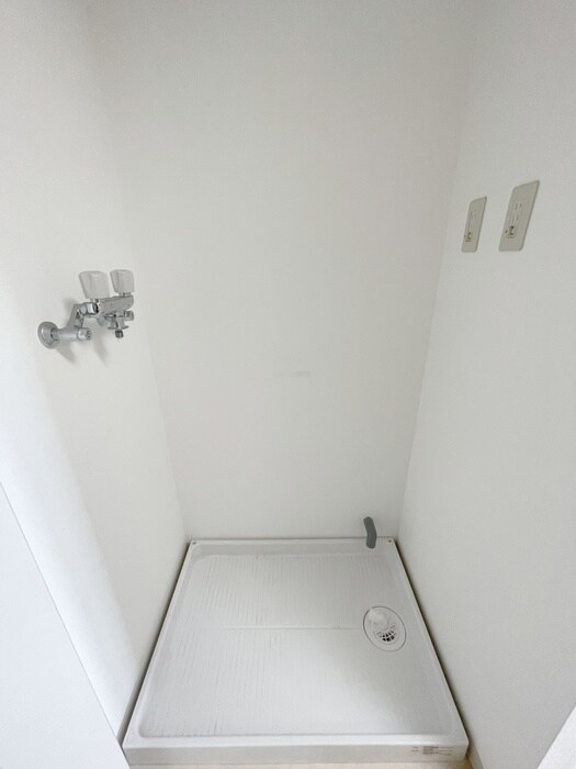 物件内観写真22　(洗濯機置場)