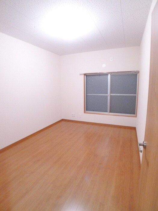 物件内観写真16　(居室)