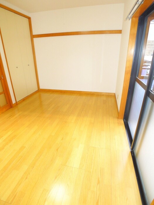 物件内観写真6　(居室)