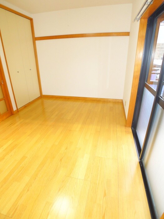 物件内観写真17　(居室)