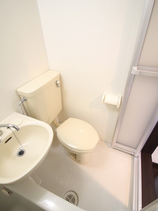 物件内観写真13　(トイレ)