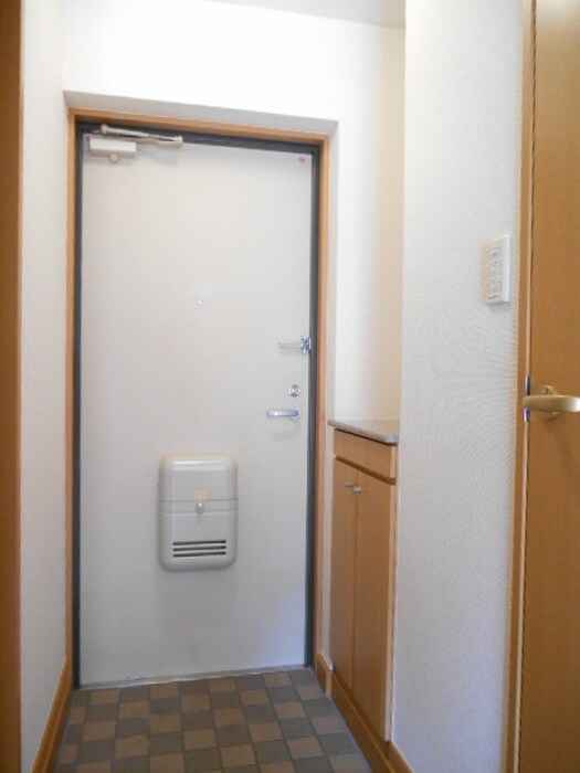 物件内観写真15　(靴箱)