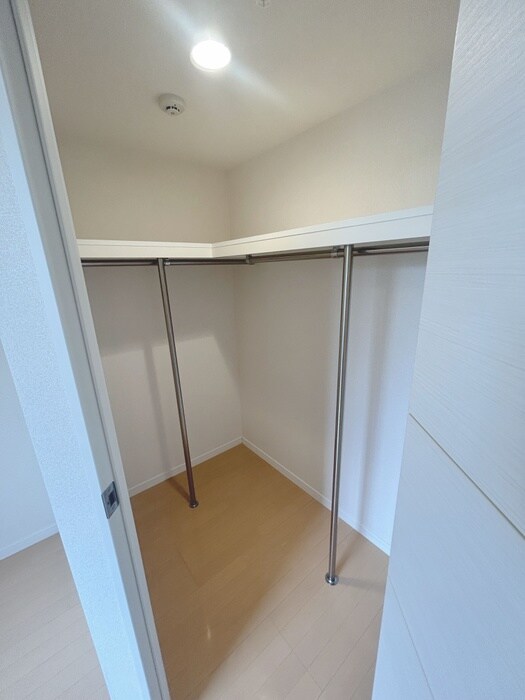 物件内観写真9　(収納)