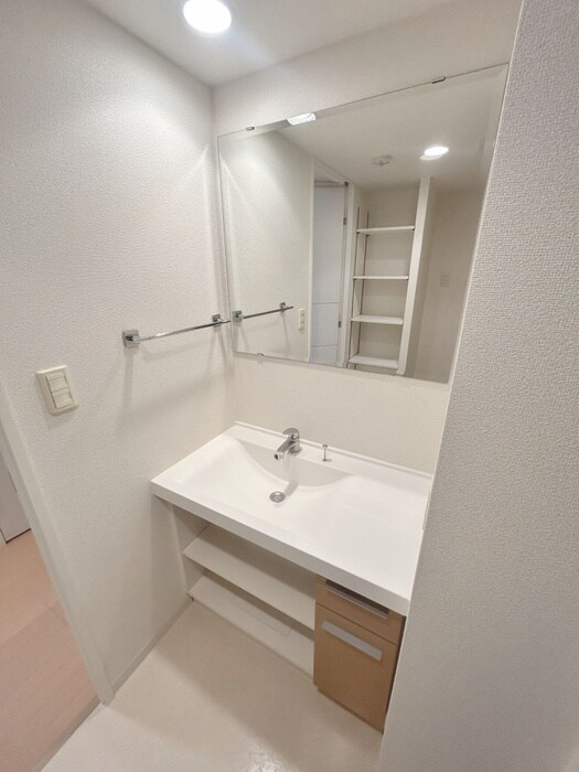 物件内観写真15　(洗面)