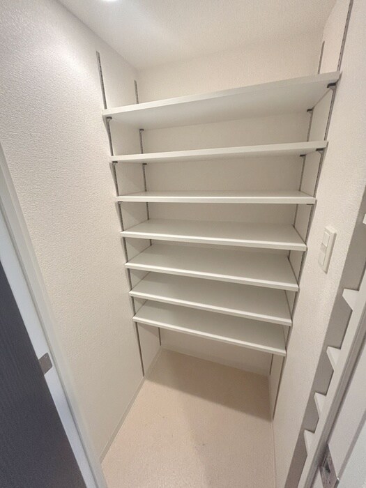 物件内観写真19　(靴箱)