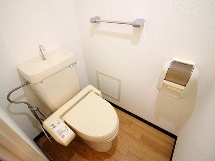 物件内観写真17　(トイレ)