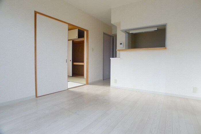 物件内観写真8　(内観写真)