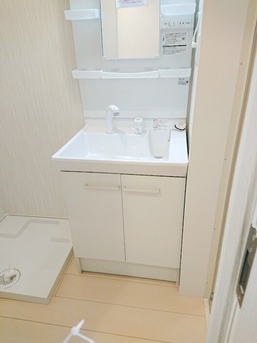 物件内観写真11　(洗面)