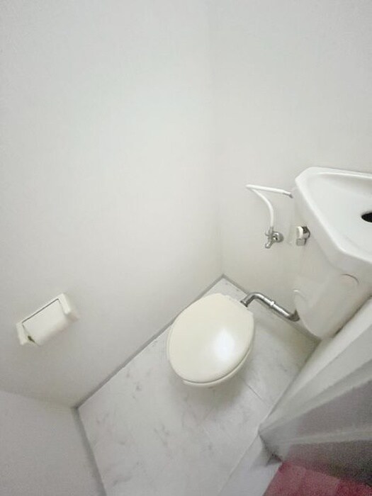 物件内観写真13　(トイレ)