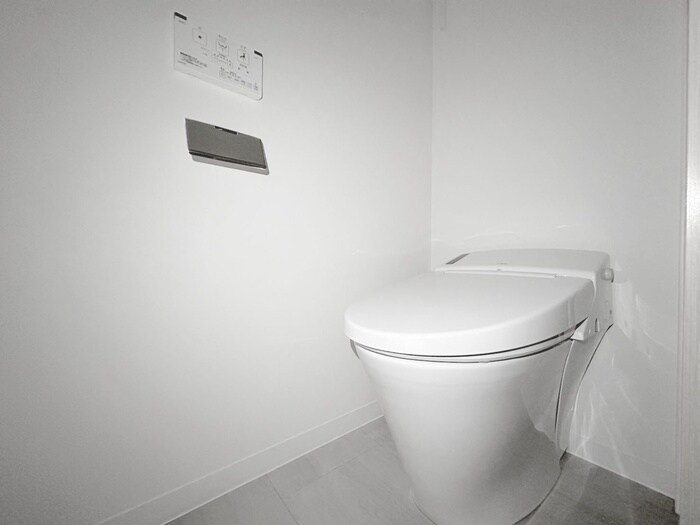 物件内観写真13　(トイレ)