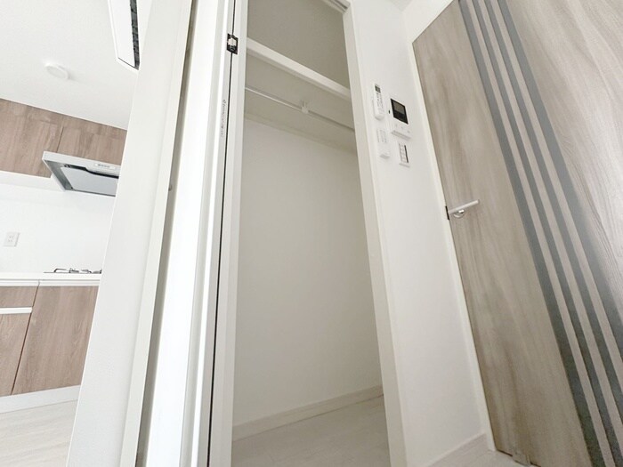 物件内観写真15　(収納)