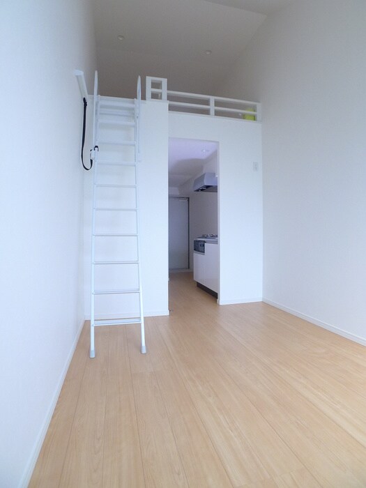 物件内観写真10　(居室)