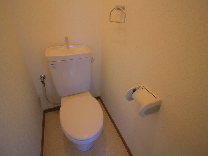 物件内観写真12　(トイレ)