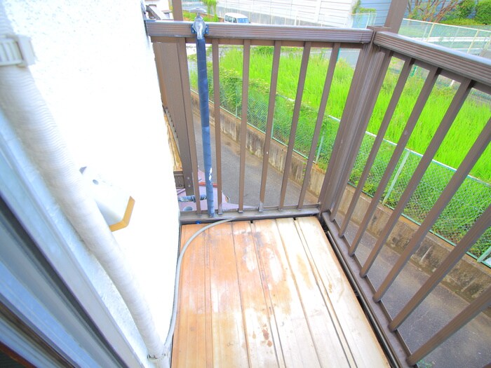 物件内観写真18　(洗濯機置場)