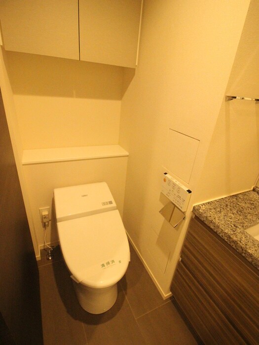 物件内観写真9　(トイレ)