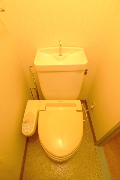 物件内観写真15　(トイレ)