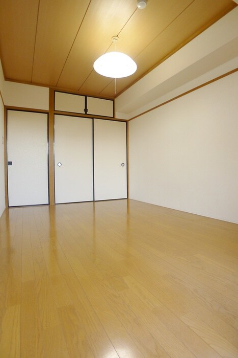 物件内観写真21　(居室)