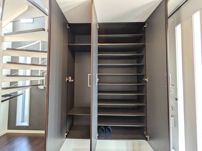 物件内観写真20　(靴箱)