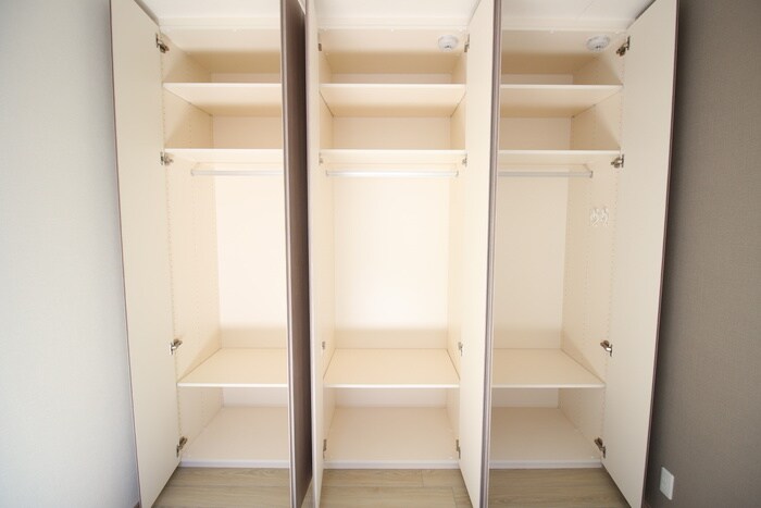 物件内観写真16　(収納)
