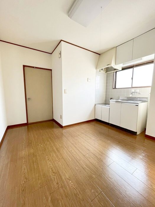 物件内観写真8　(居室)