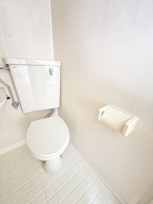 物件内観写真14　(トイレ)