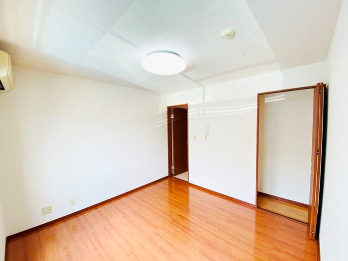 物件内観写真11　(収納)