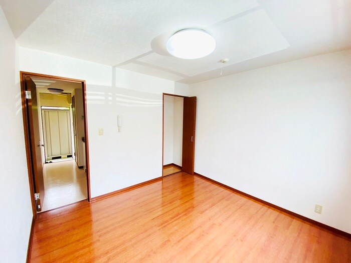 物件内観写真16　(内観写真)