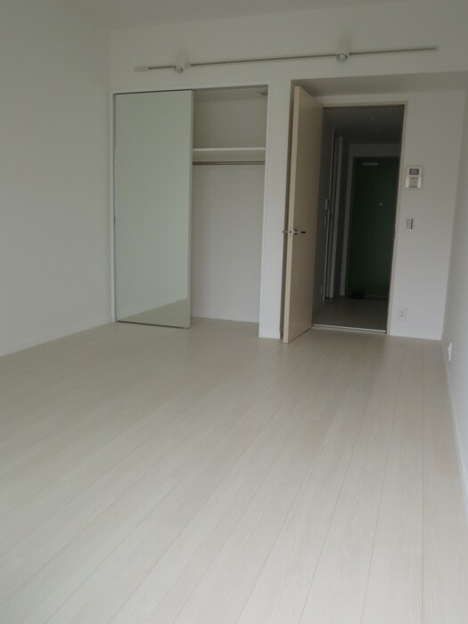 物件内観写真5　(居室)