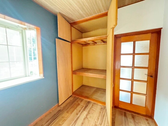 物件内観写真6　(収納)
