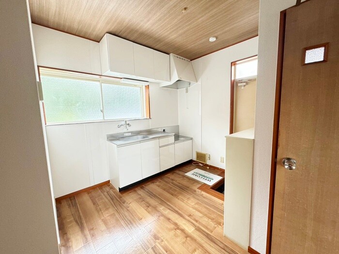 物件内観写真10　(キッチン)