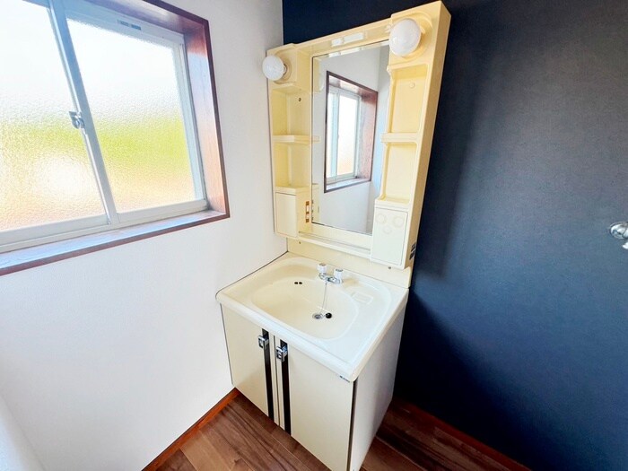 物件内観写真14　(洗面)