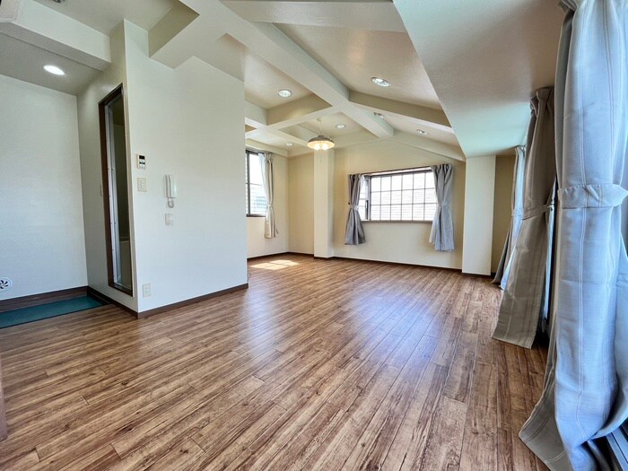 物件内観写真9　(居室)