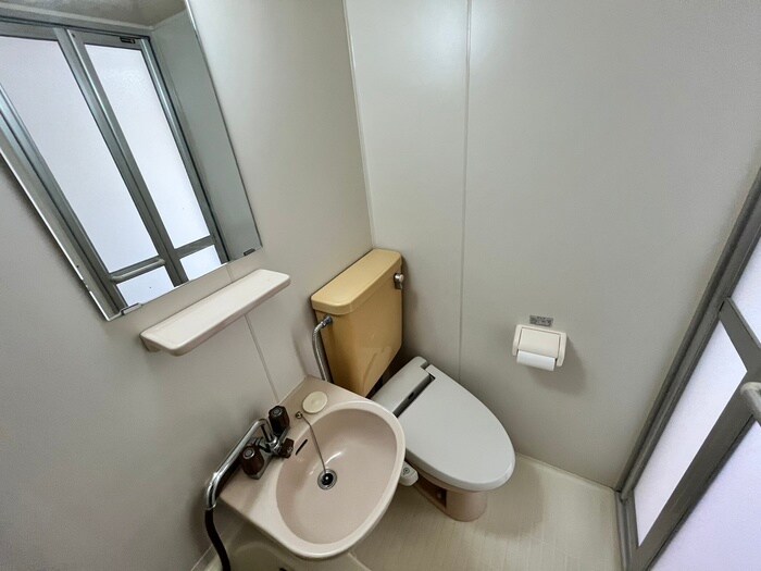 物件内観写真21　(トイレ)