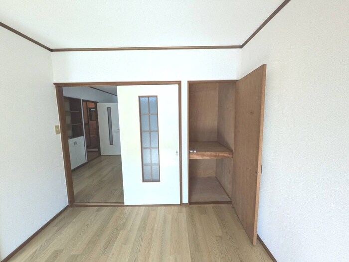 物件内観写真8　(内観写真)