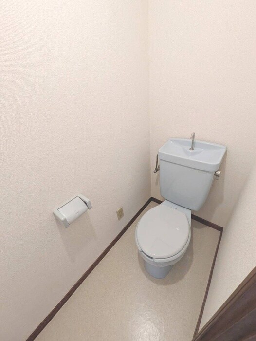 物件内観写真16　(トイレ)