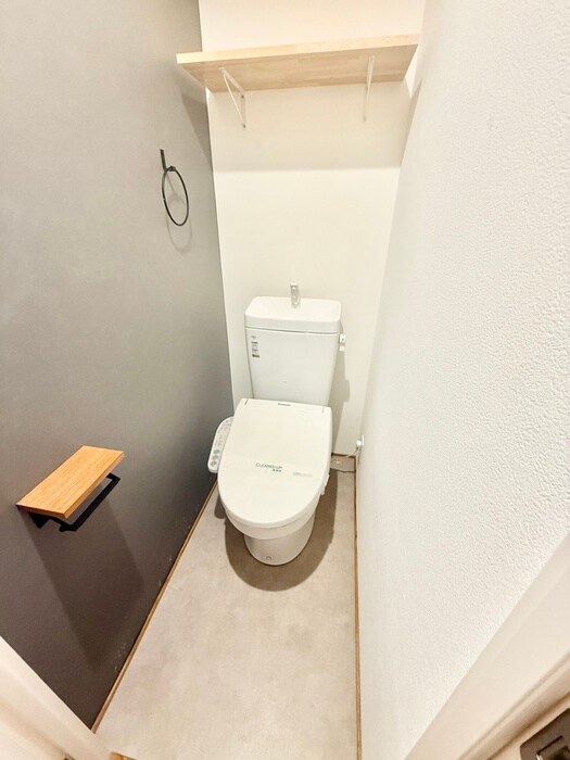 物件内観写真12　(トイレ)