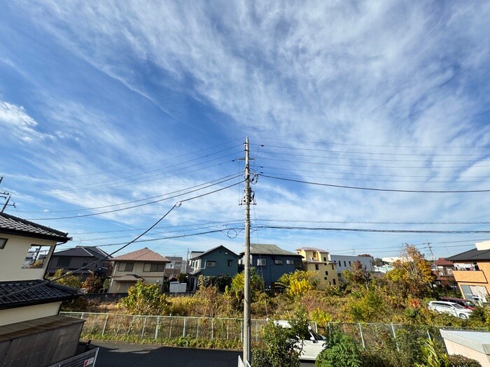 物件内観写真9　(室内からの展望)