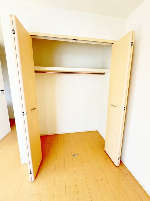 物件内観写真10　(収納)
