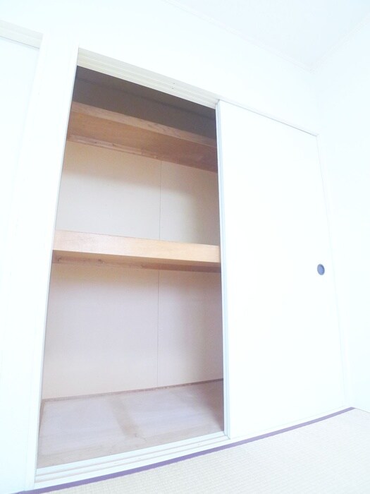 物件内観写真16　(収納)