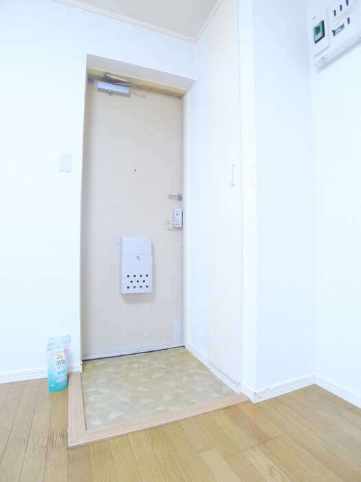 物件内観写真19　(廊下)