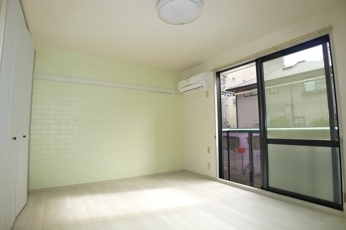 物件内観写真8　(居室)