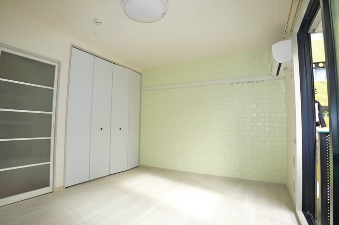 物件内観写真19　(居室)