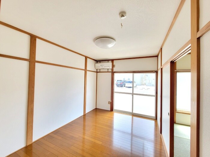 物件内観写真7　(居室)