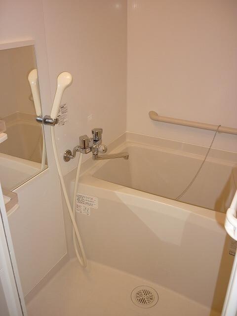 物件内観写真14　(バス／シャワールーム等)