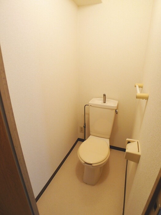 物件内観写真15　(トイレ)