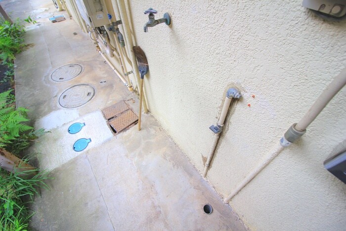 物件内観写真18　(洗濯機置場)