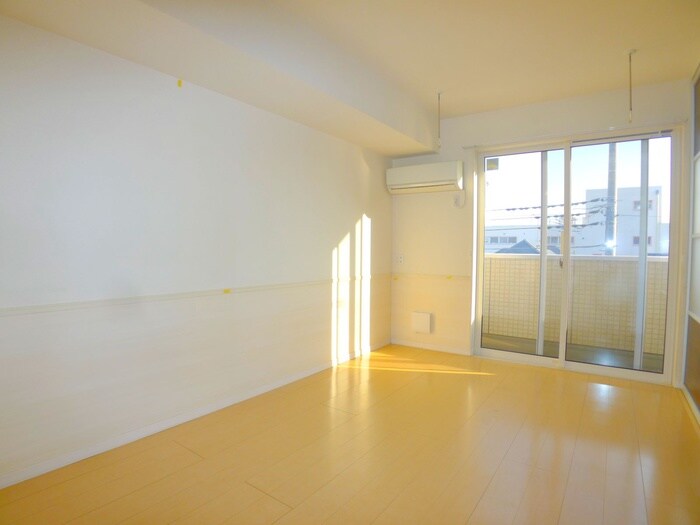 物件内観写真22　(居室)