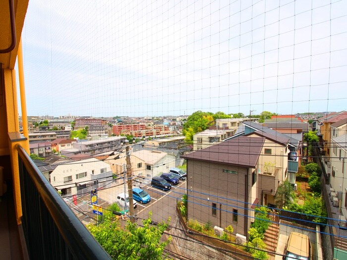 物件内観写真22　(室内からの展望)