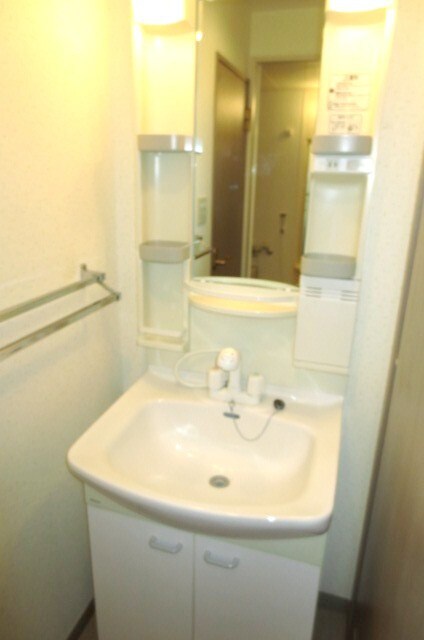 物件内観写真10　(洗面)