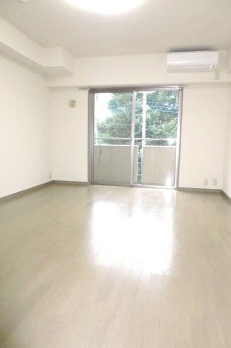 物件内観写真12　(居室)